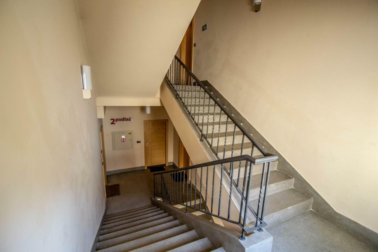 Unique Charles Bridge 2bdr Apartment. * Praha