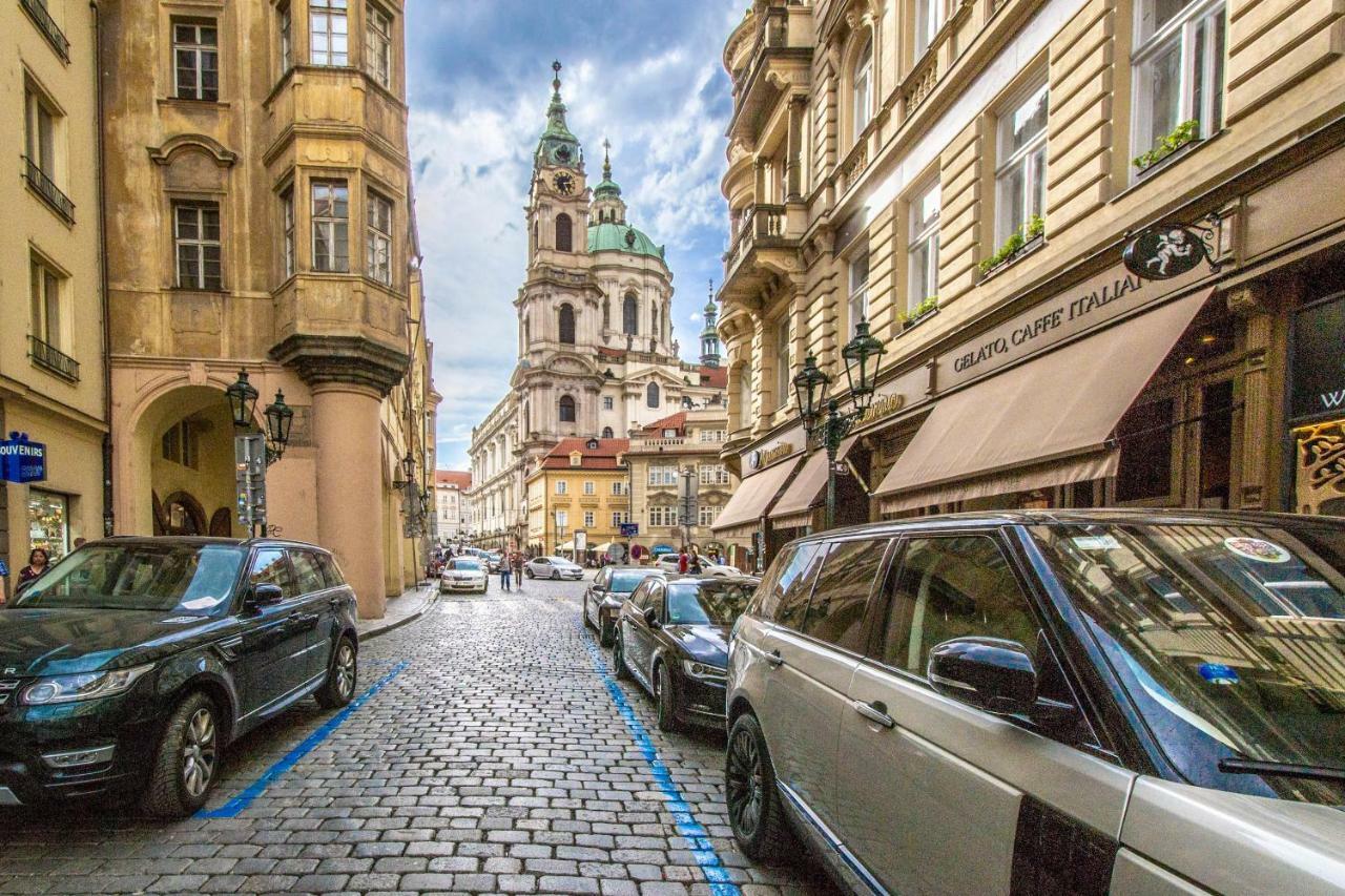 Unique Charles Bridge 2bdr Apartment. * Praha